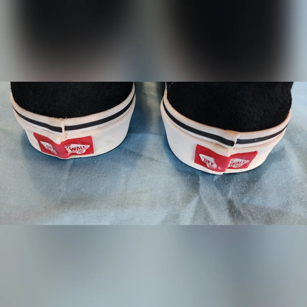 Vans Boys Shoes - Picture 3 of 7